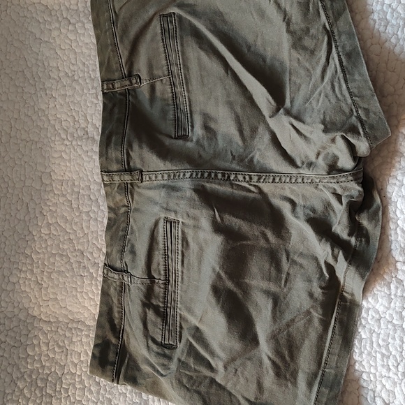 Express shorts - Picture 3 of 5